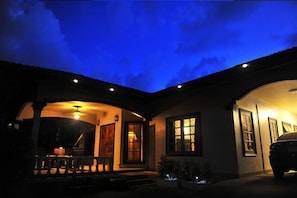 Room - Kesorn Charming Authentic Thai Pool Villa Phuket (Phuket)