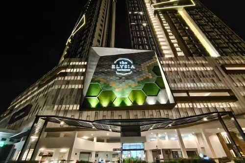 Elysia Park Homestay ByStay