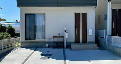 DanXiaGE in country near the sea