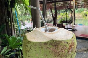 Makanan dan minuman