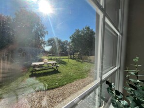 Outdoor dining - Holiday Apartment at Conradhof 2 with Garden and Nature Views (Goch)