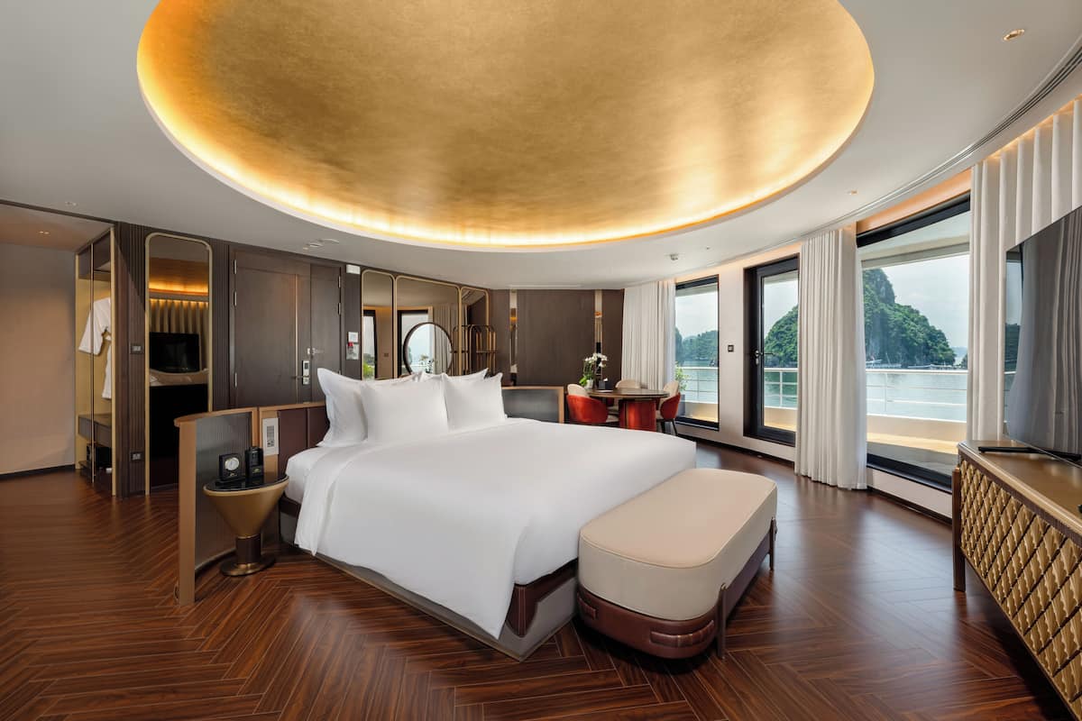Suite presidencial, balcón, vista al océano | Artículos del minibar gratis y caja de seguridad en la habitación