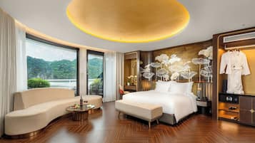 Royal Suite, Balcony, Ocean View | Free minibar items, in-room safe, soundproofing, iron/ironing board