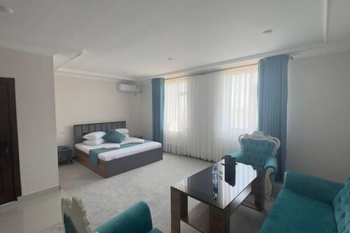 Bmb Village Jizzakh Hotel