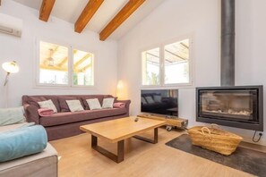 Room - SES SET TANQUES DE SON FOSQUET - Nice villa with private pool and free Wifi (Llucmajor)