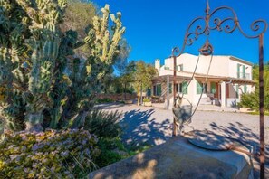 Garden - SES SET TANQUES DE SON FOSQUET - Nice villa with private pool and free Wifi (Llucmajor)