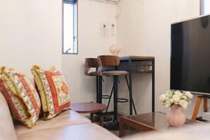 Unclassified image, 5 of 34, button - QiQi House Serenity~Private Near Asakusa & Skytree (Tokyo)