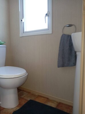 Ferienhaus, 3 Schlafzimmer, barrierefrei, Meerblick | Badezimmer