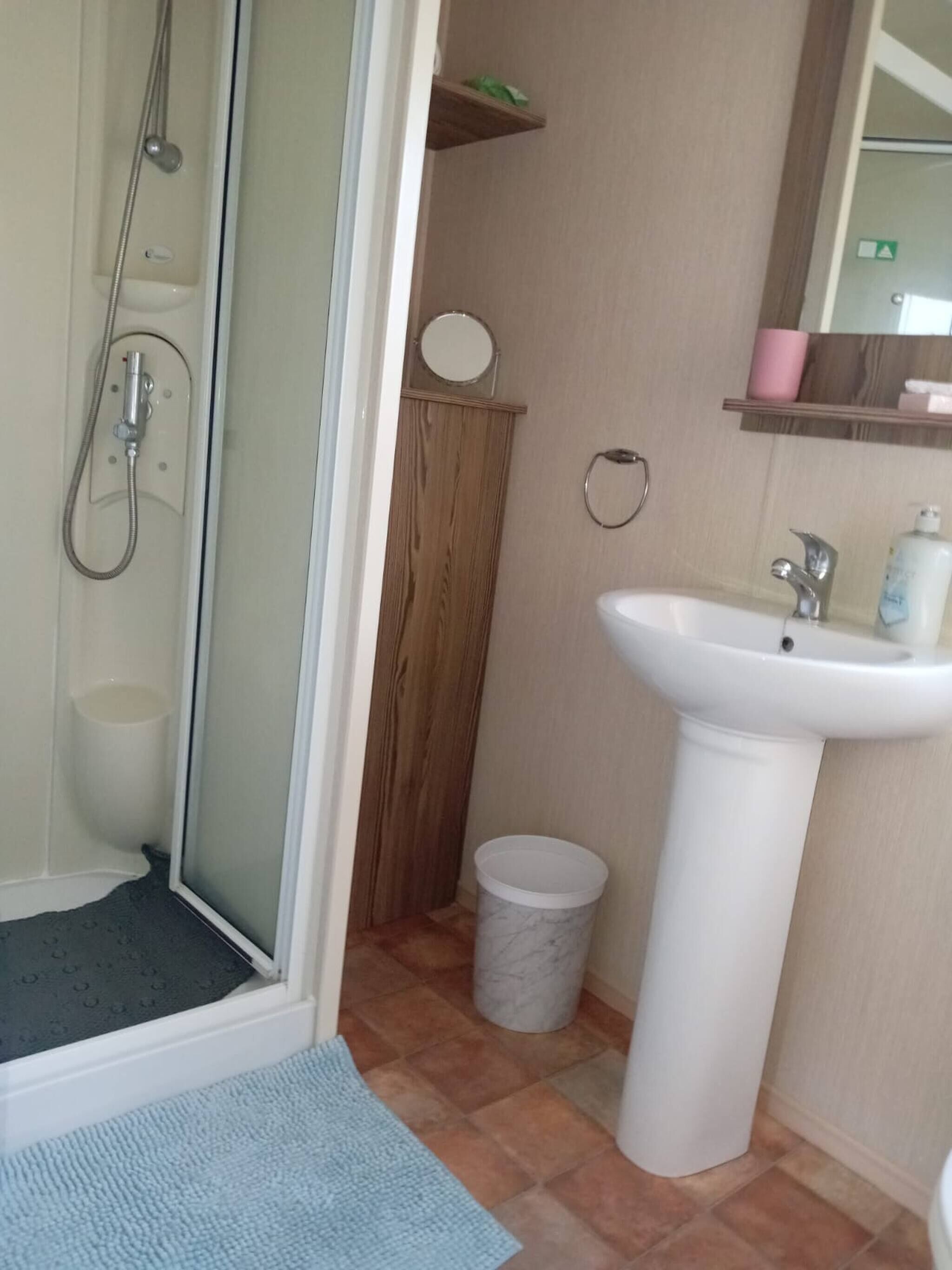 Rumah, 3 kamar tidur, akses difabel, pemandangan samudra | Kamar mandi