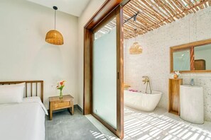 Cribs/infant beds - Serene villa - Villa in Casamia Calm (Hoi An)