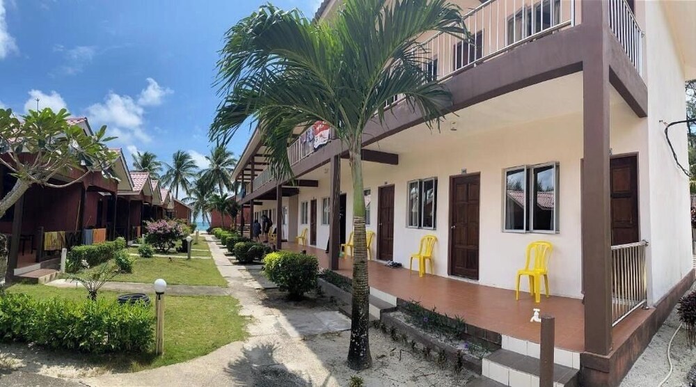 Samudra Beach Chalet by null