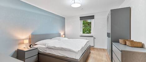 アイロン / アイロン台、インターネット、ベッドシーツ