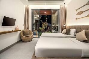 Ảnh chưa phân loại, 3 trong số 18 ảnh, nút