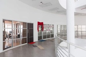 Exterior - 3-Bed Exec Suite RumahKu Airport Penang (Bayan Lepas)