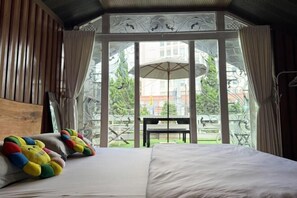 Room - Nha Cua Bot – 5BR 4BA in DaLat (Dalat)