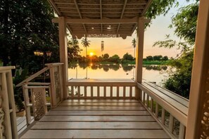 Interior - Hide & Seek River Villa (Si Prachan)