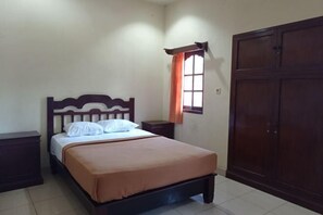 Room - Hotel Mawar Sari Mitra RedDoorz (Bali)