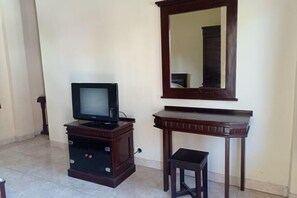 Room - Hotel Mawar Sari Mitra RedDoorz (Bali)