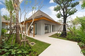 Garden - Phuket Anchan Tropicana 4 Bedroom Pool Villa (Phuket)