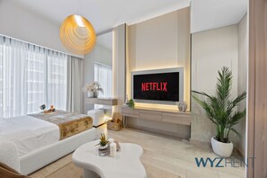 Lägenhet Standard - utsikt mot staden | Vardagsrum | 55-tums smart-tv med digitalkanaler, Netflix och streamingtjänster