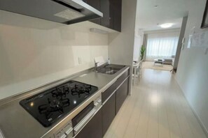 Interior - Relax House (Tokyo)