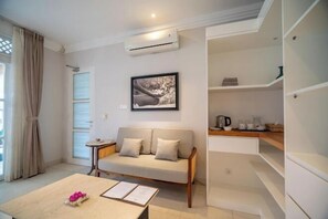 Room - Raaga Samudra Villa (Bali)