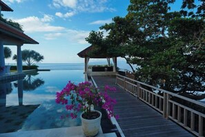 Pool - Raaga Samudra Villa (Bali)