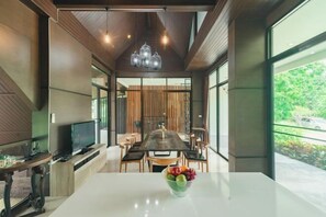 Dining - THAN Getaway Cottage: Private Lake, Pakchong, 2-8+ (Pak Chong)