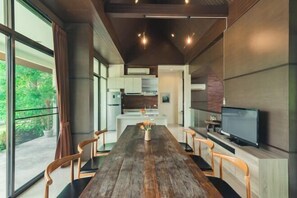 Dining - THAN Getaway Cottage: Private Lake, Pakchong, 2-8+ (Pak Chong)