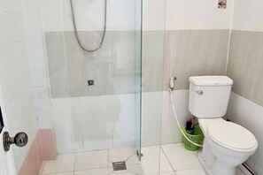 Room - Gem Villa 67, 15-room villa with pool (Ho Chi Minh City)
