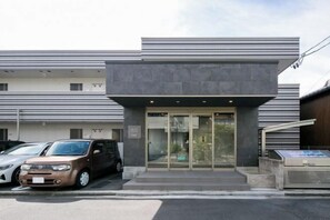 Unclassified image, 5 of 6, button - Trive Meieki Nishi 105 (Nagoya)