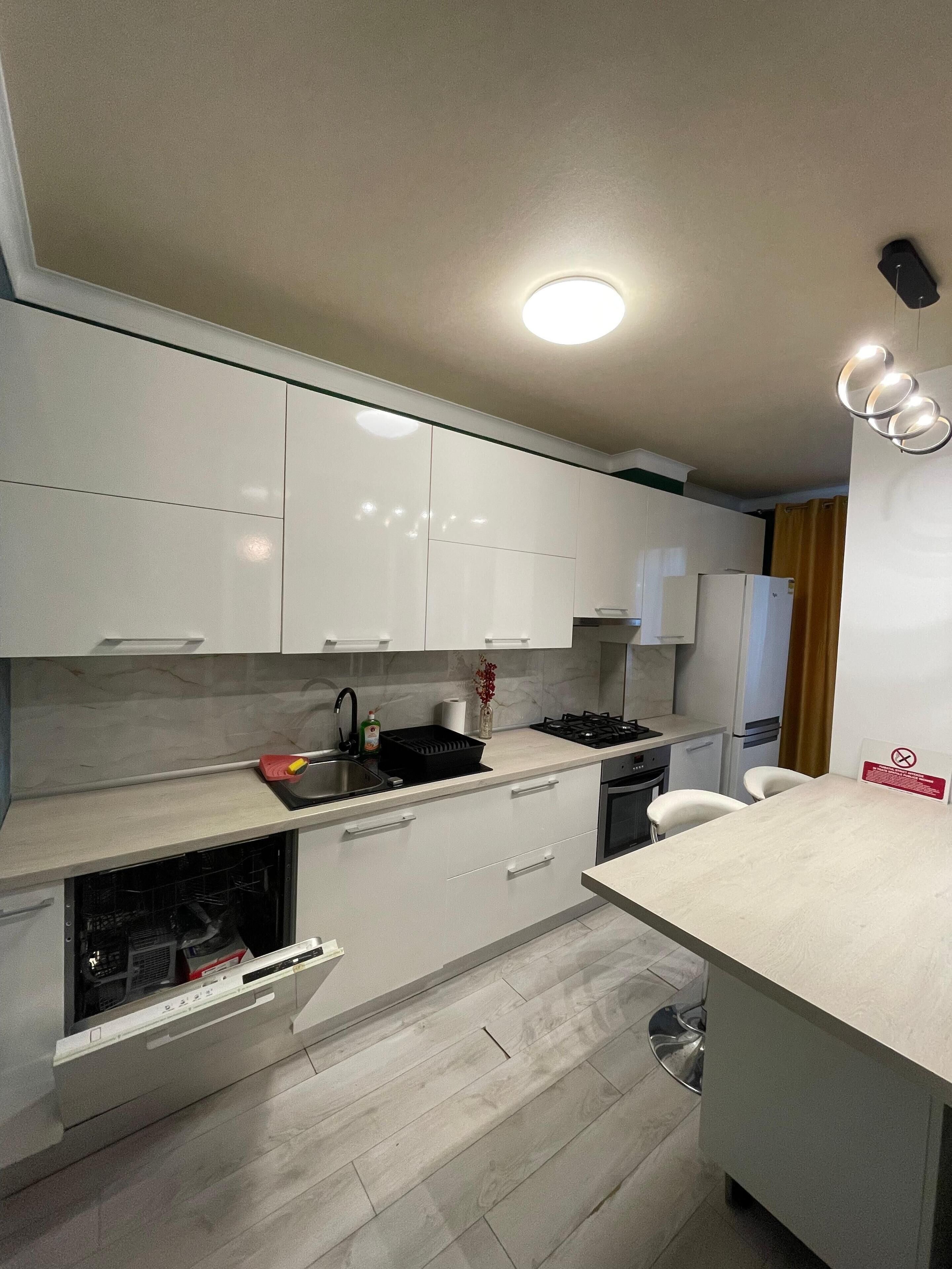 デラックス アパートメント