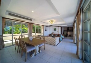 Restaurant - Villa Sea Drea- Seaview Villa with Huge Seaview Terrace (Phuket)