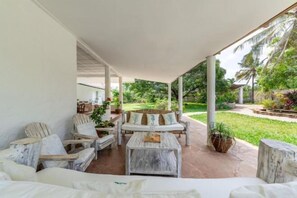 Room - Hibiscus (Diani Beach)