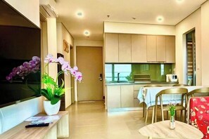 Room - 3 Bedroom Luxury Condotel - The Song Vung Tau (Vung Tau)