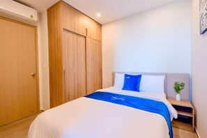 Room - 3 Bedroom Luxury Condotel - The Song Vung Tau (Vung Tau)