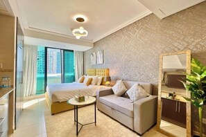 Cots/infant beds - Cosmos Living Cozy Studio With Balcony (Dubai)