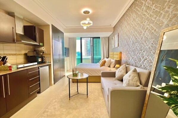 Interior - Cosmos Living Cozy Studio With Balcony (Dubai)