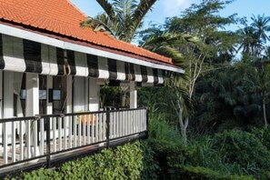 Unclassified image, 2 of 20, button - Villa Lepak by the River (Bali)