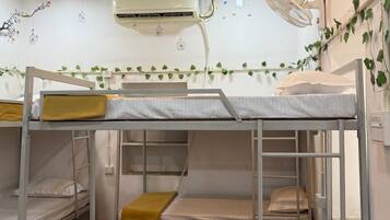Shared Dormitory | Free WiFi