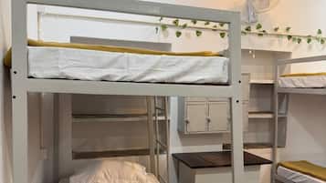 Shared Dormitory | Free WiFi