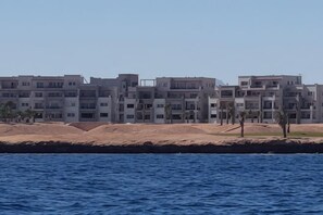 Unclassified image, 2 of 32, button - Luxury Apt - Soma Bay - Hurghada -Next to Breakers (Qesm Safaga)