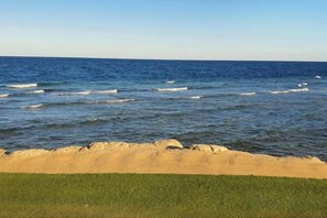 Beach - Luxury Apt - Soma Bay - Hurghada -Next to Breakers (Qesm Safaga)