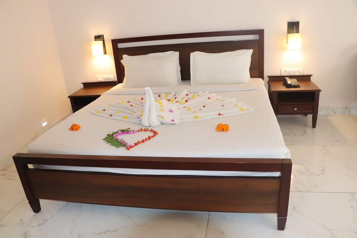 Habitación triple superior | Espacio para trabajar con un portátil y wifi gratis