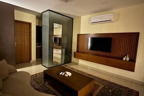 Room - The Skyluxe (Islamabad)