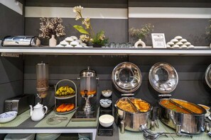 Desayuno buffet incluido todos los días 
