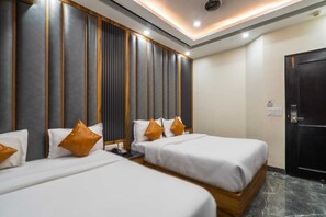 Deluxe Room, City View | Desk, laptop workspace, iron/ironing board, free WiFi - Grand FFOUR near Nehru Place, Delhi (New Delhi)