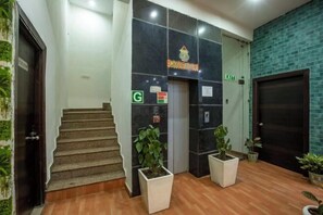 View from property - Hotel Emerald Suites At Delhi Airport (New Delhi)