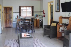 Cots/infant beds - Hostellerie la Digue (La Digue)