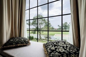 Unclassified image, 3 of 87, button - Villa Viola 7 Bedroom, Fully Staffed, on the Golf Course (Phuket)